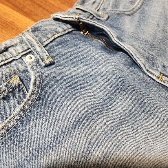 Lucky Brand Denim Frayed Hem Women Shorts Teen Sz 2/26 - Picture 5 of 10